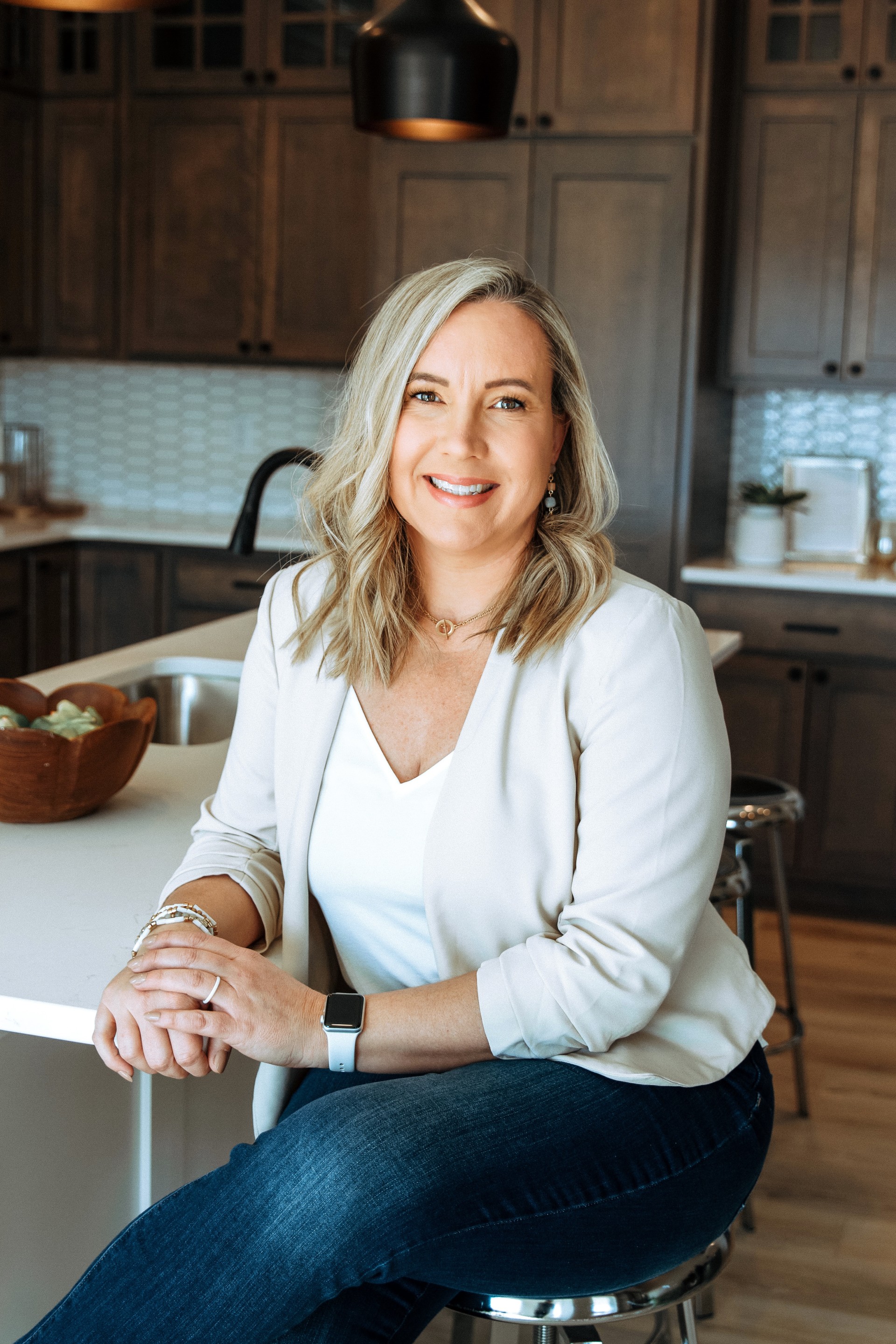 Missy Starr Headshot.jpg